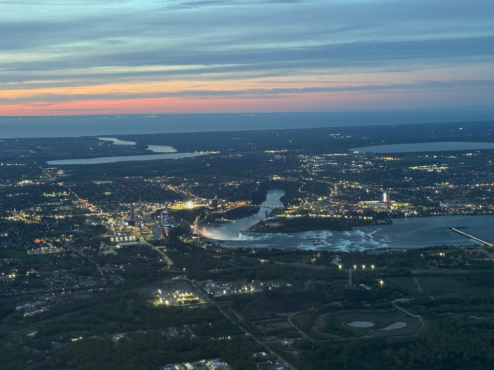 Niagara Falls Day Trip from Manhattan - Photo 2