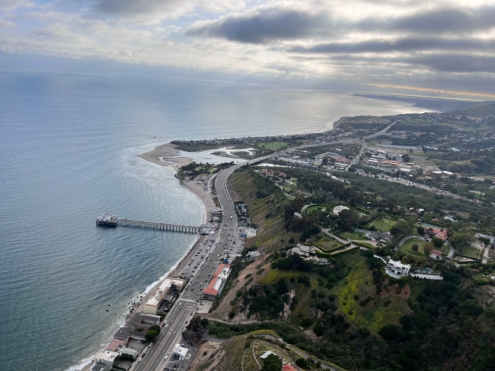 California Coast & Canyons Helicopter Tour - Photo 3