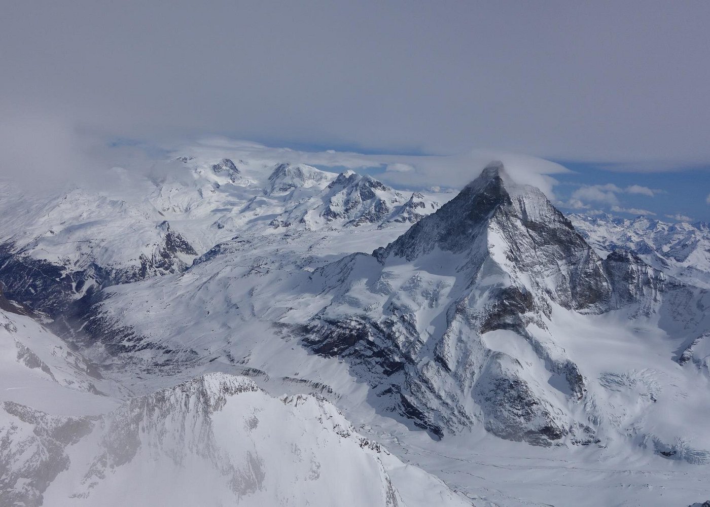 Matterhorn helicopter tour - longest scenic flight from Bern over the Swiss Alps - Photo 3