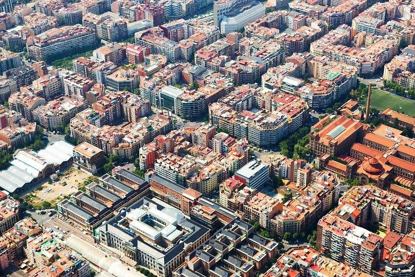 Luxury Helicopter Tour Wines and Spa from Barcelona - Photo 2