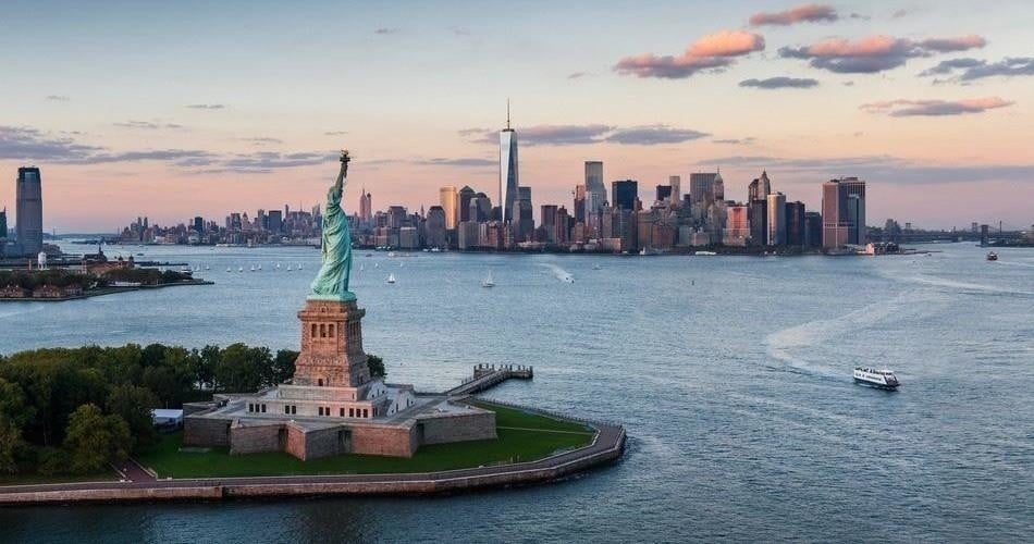 Private Liberty Harbor Helicopter Tour