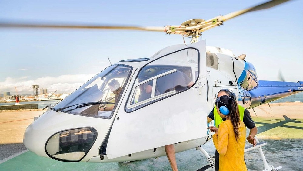 Barcelona Helicopter Flight & Heliport Boat Transfer