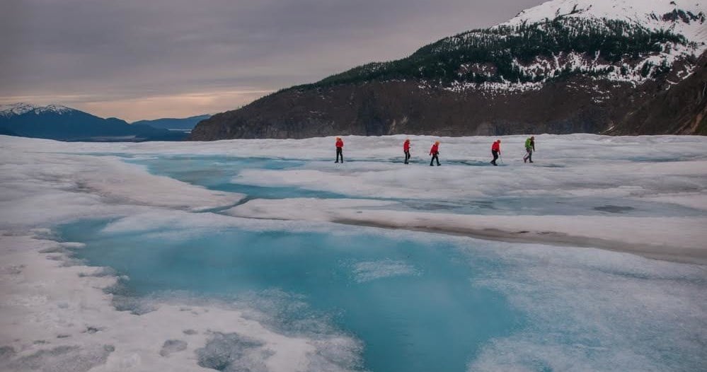 Helicopter Glacier Walkabout - Photo 2