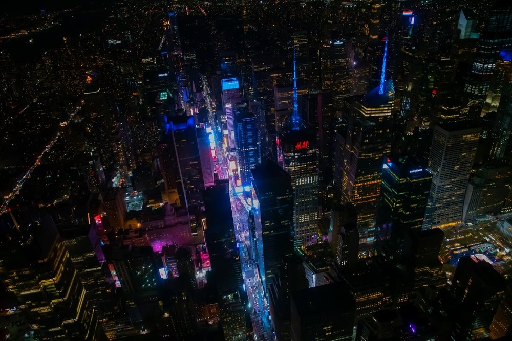 NYC & Westchester Holiday Lights Tour - Photo 3