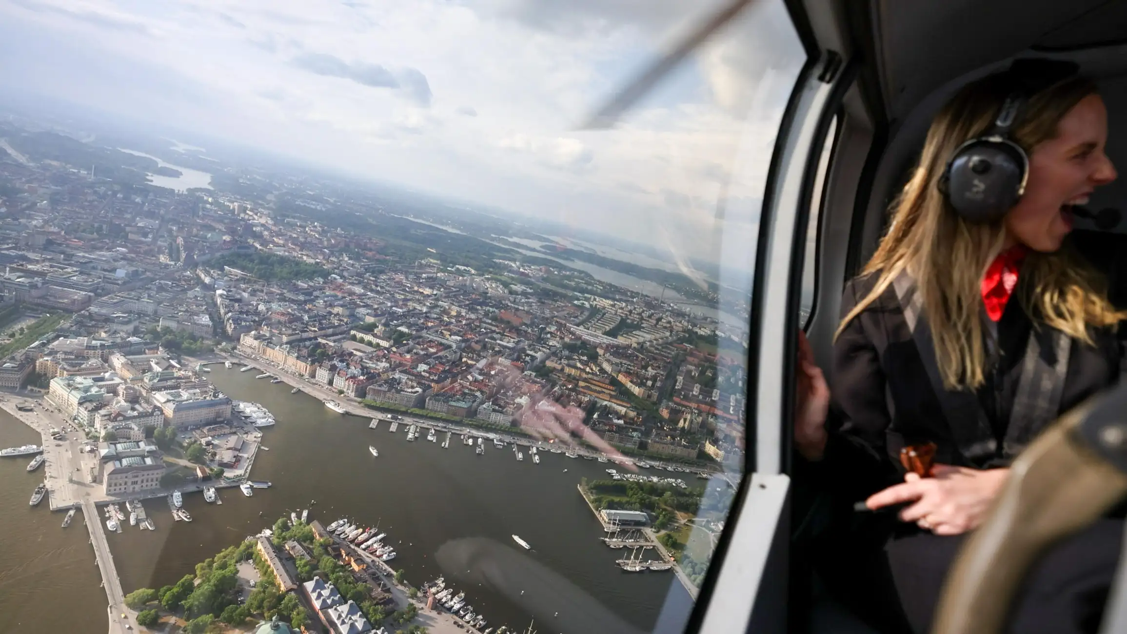 Stockholm 20-minute Private Helicopter Tour - Photo 2