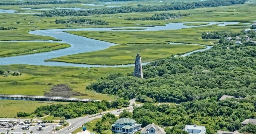 Lighthouse Tour - Helicopter Tour