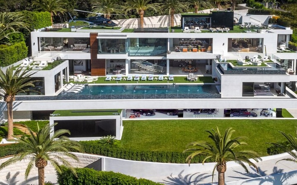 Celebrity Homes Helicopter Tour