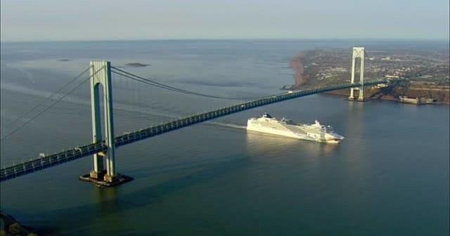 Grand Island Helicopter Tour - Photo 2